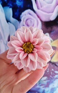 Dahlia